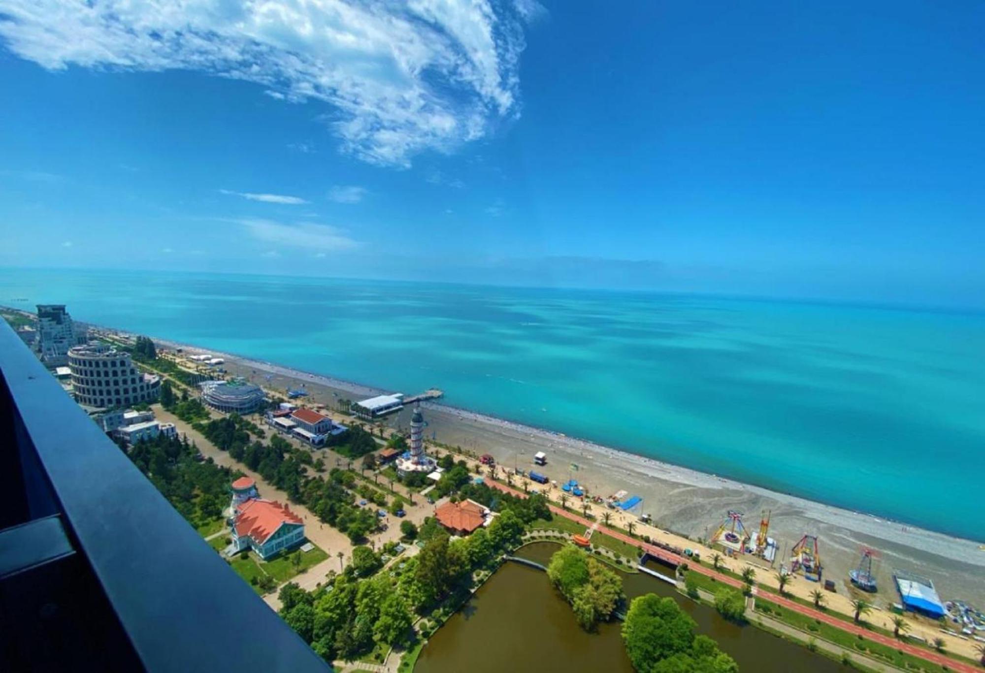 Apart-Hotel Orbi City Батуми Экстерьер фото