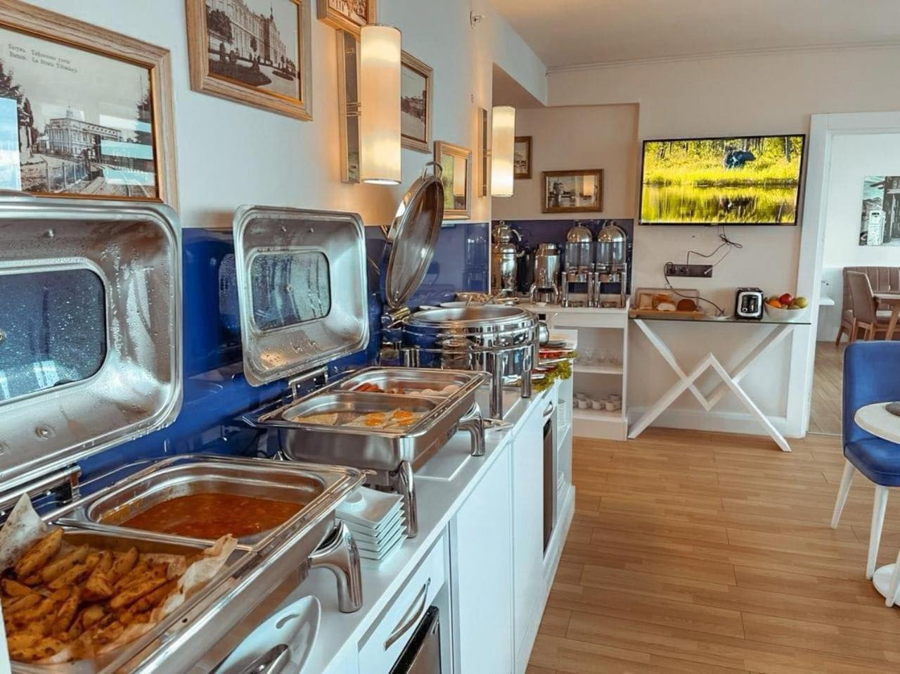 Apart-Hotel Orbi City Батуми Экстерьер фото