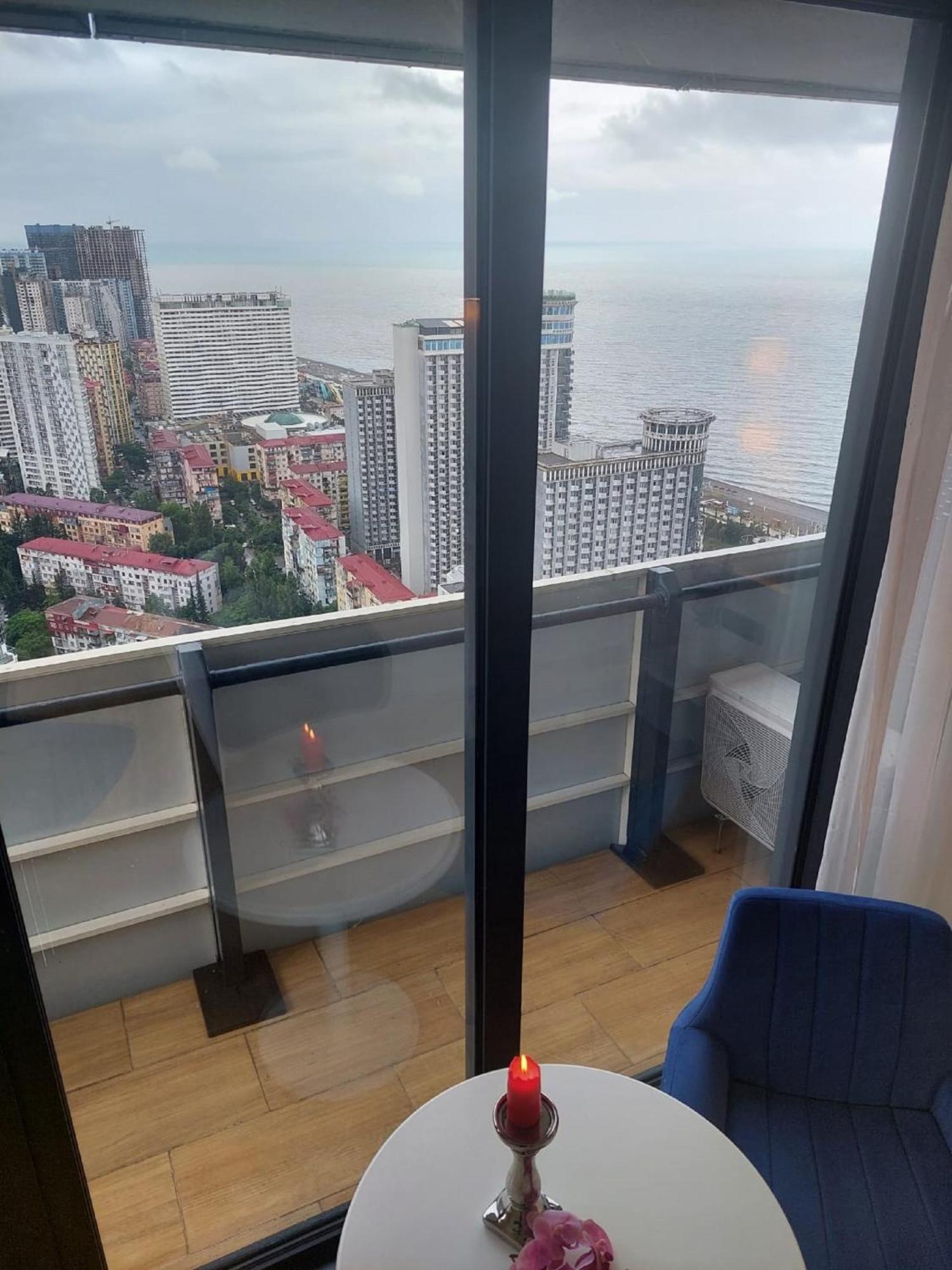 Apart-Hotel Orbi City Батуми Экстерьер фото