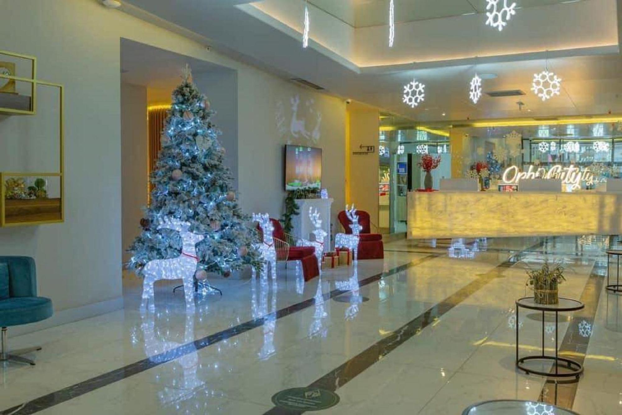 Apart-Hotel Orbi City Батуми Экстерьер фото