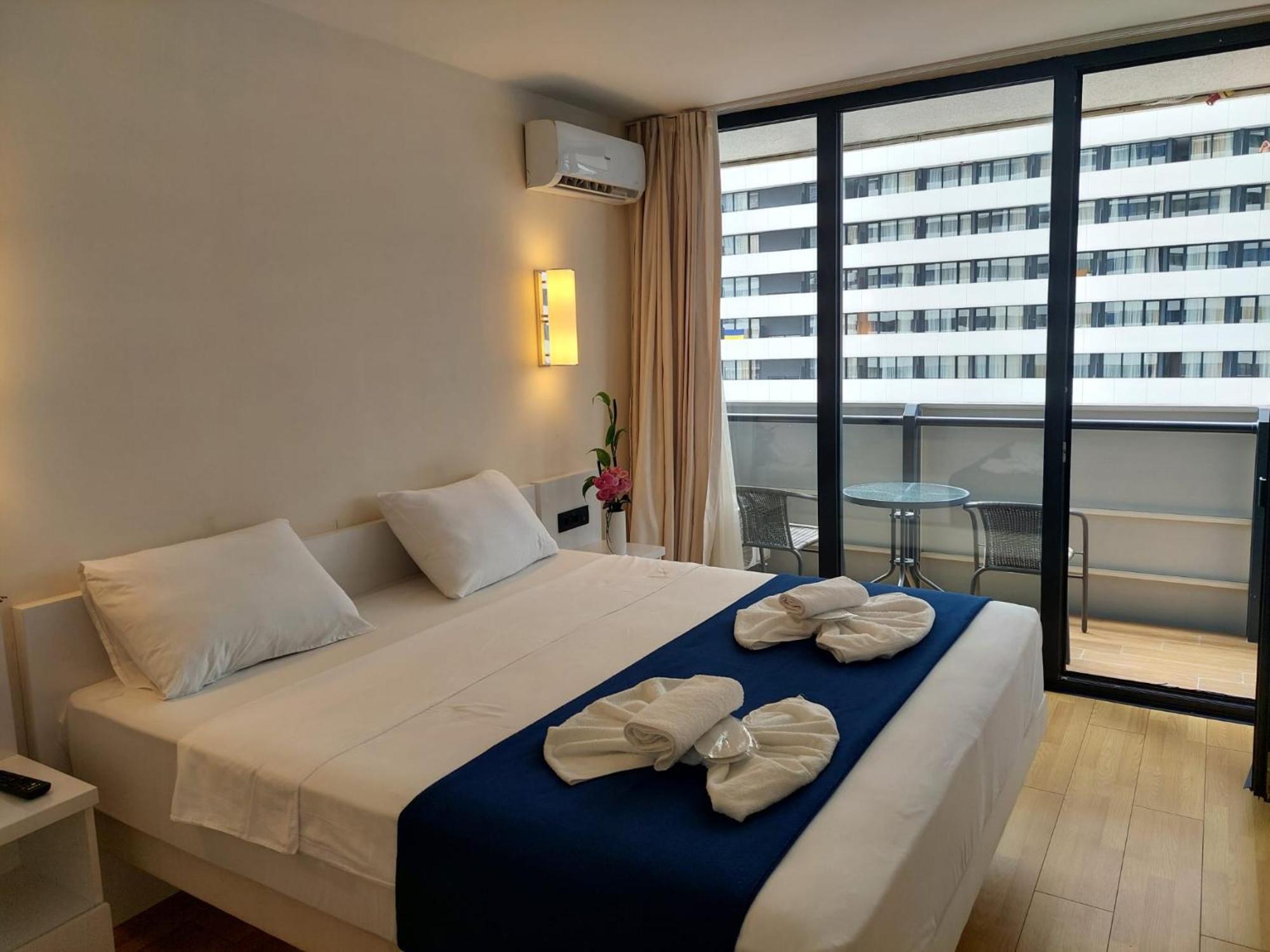 Apart-Hotel Orbi City Батуми Экстерьер фото